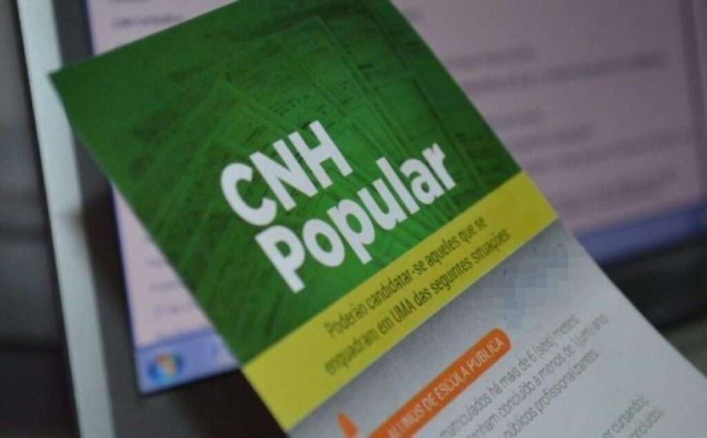 CNH Social CE