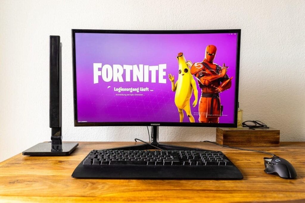 Jogar Fortnite online grátis