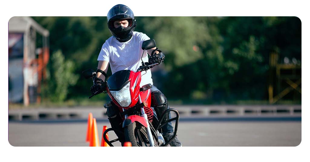 Curso de condução de moto teórico para iniciantes (gratuito) 8 Curso de condução de moto